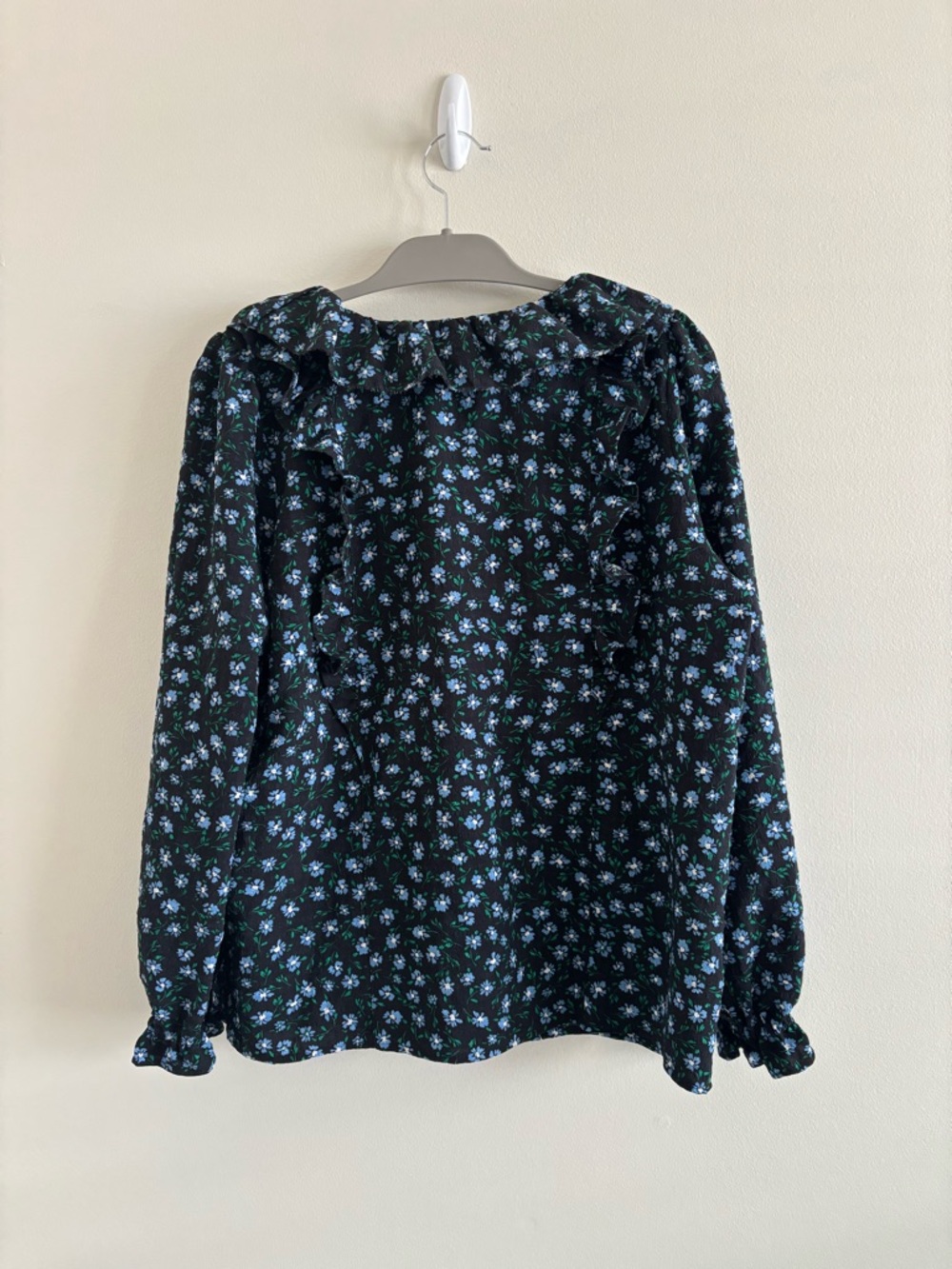 LOFT Floral Ruffled Top - Picture 4 of 5